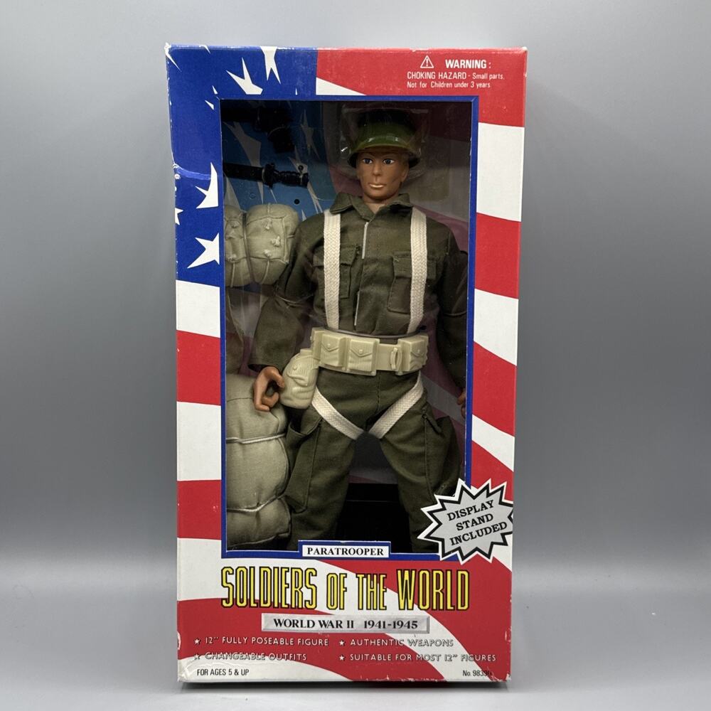 Soldiers Of The World WW2 1941-1945 Paratrooper Vintage